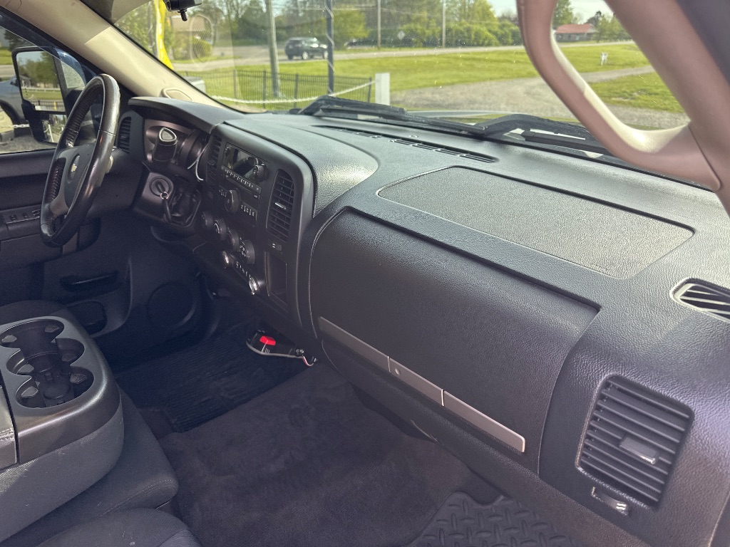 2010 Chevrolet Silverado 1500 LT - Photo 34