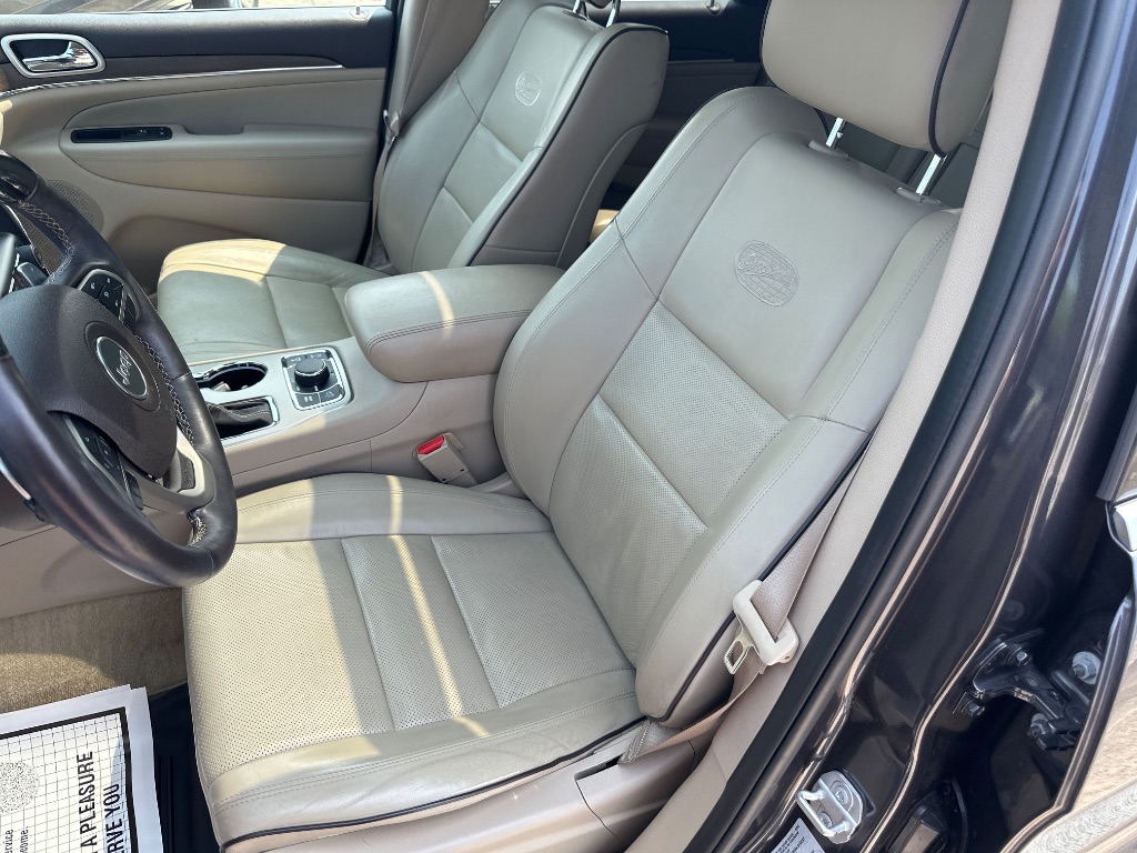 2017 Jeep Grand Cherokee Overland - Photo 17