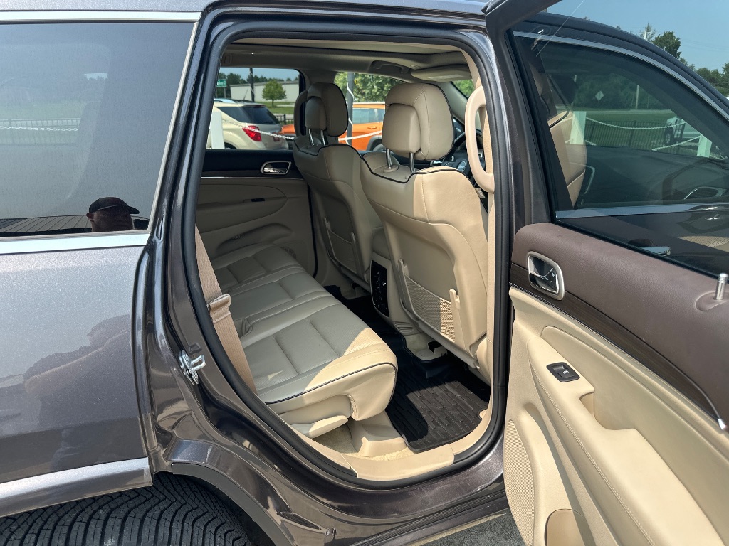 2017 Jeep Grand Cherokee Overland - Photo 29