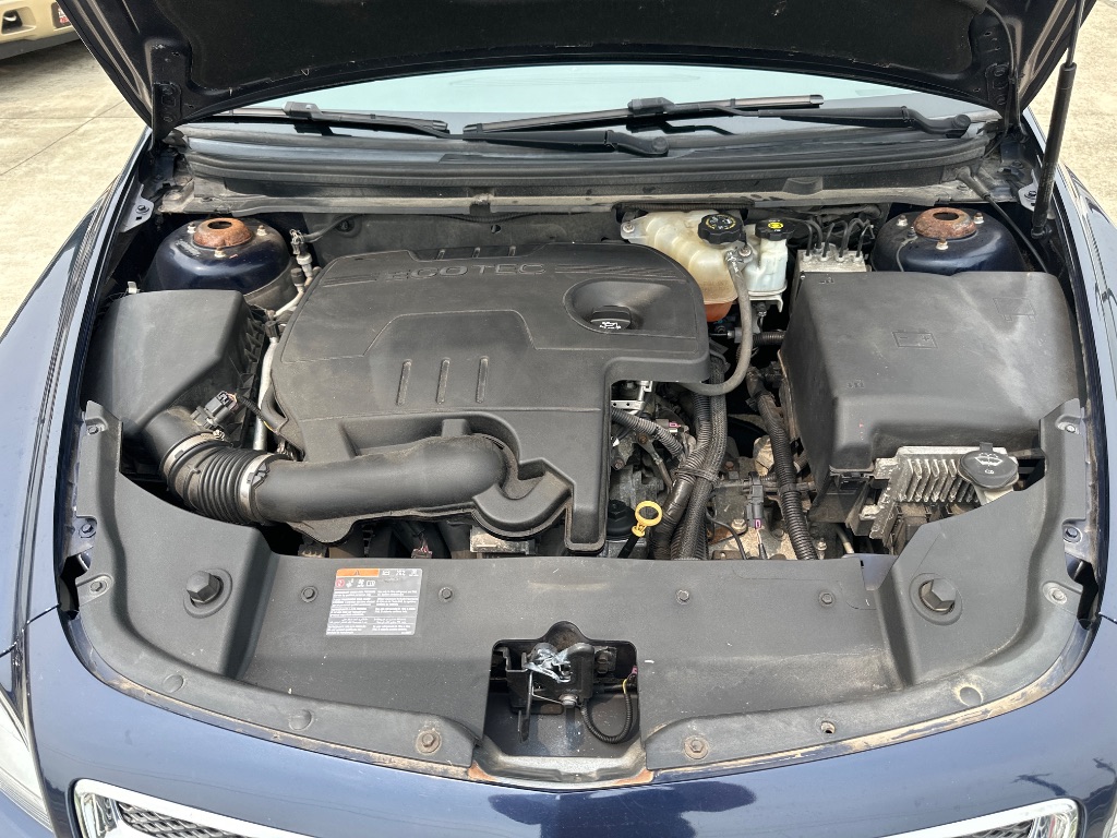 2012 Chevrolet Malibu 1LT - Photo 34