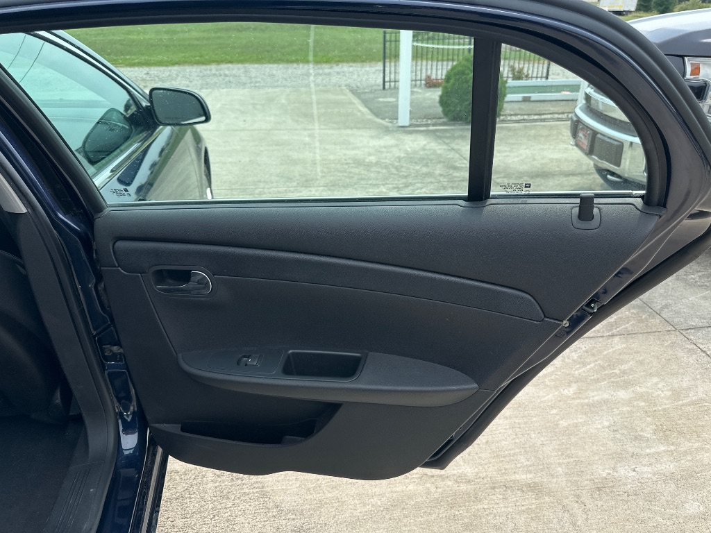 2012 Chevrolet Malibu 1LT - Photo 28