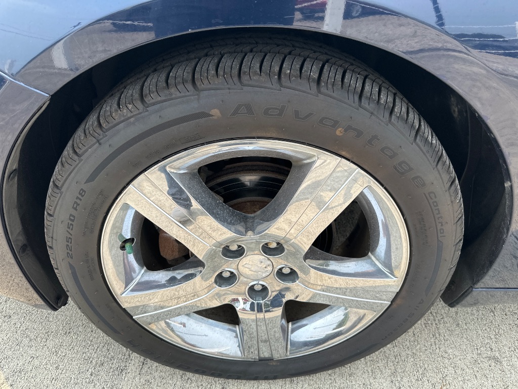 2012 Chevrolet Malibu 1LT - Photo 12